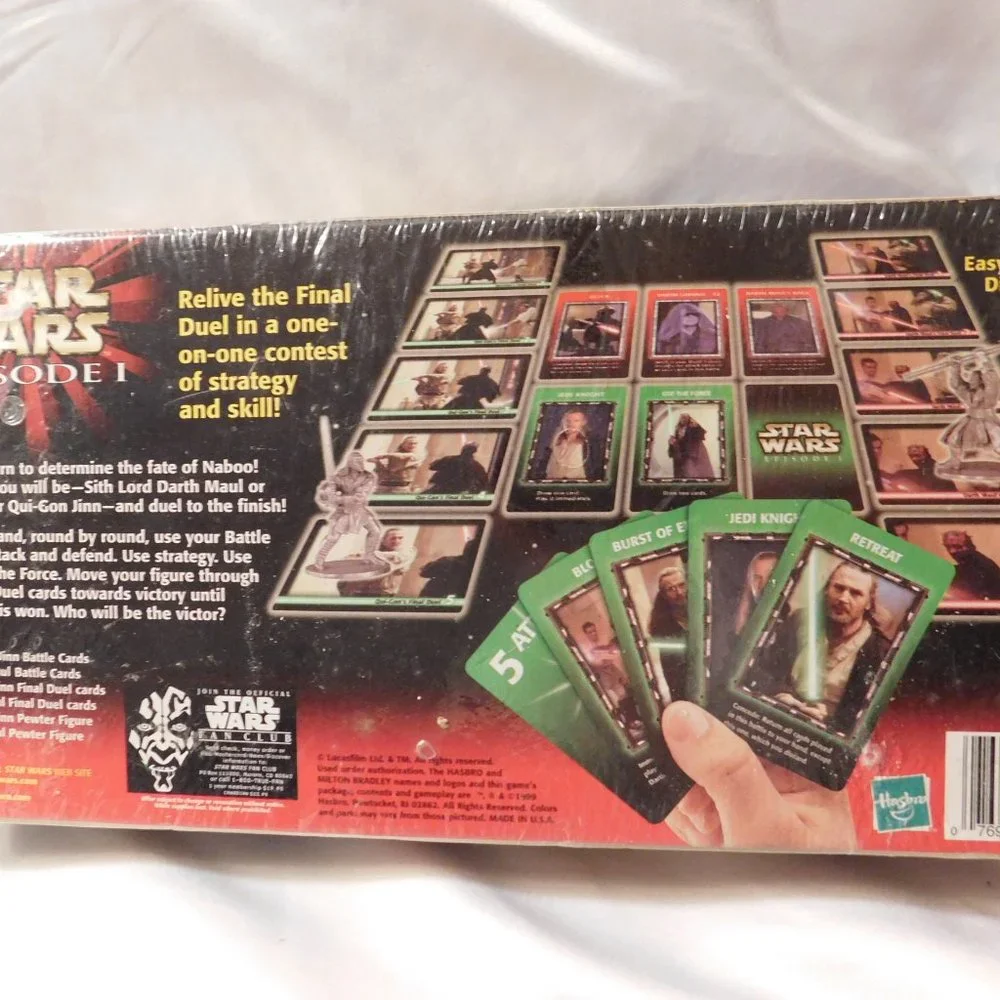 Vintage Star Wars Episode 1CLASH OF THE LIGHT Sabers Game New Vintage 1999